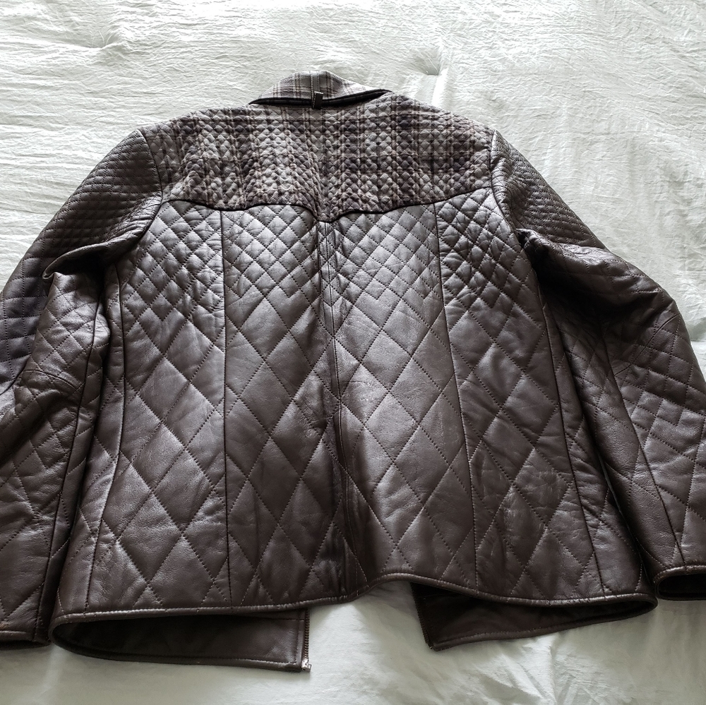 Leather Jacket - Picture 2 of 7